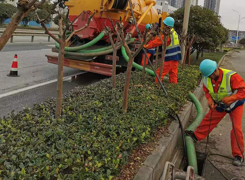 屯溪市政管道清淤